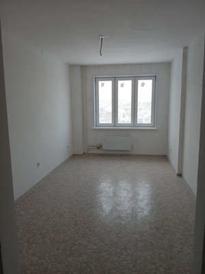 Продам двухкомнатную (2-комн.) квартиру, Лесопарковая ул, 43, Красноярск г