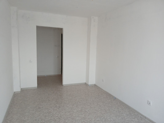 Продам двухкомнатную (2-комн.) квартиру, Лесопарковая ул, 43, Красноярск г