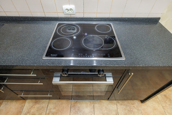 Продам однокомнатную (1-комн.) квартиру, Московский проезд, 42к2, Брянск г