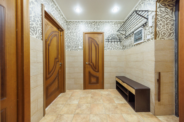 Продам однокомнатную (1-комн.) квартиру, Московский проезд, 42к2, Брянск г