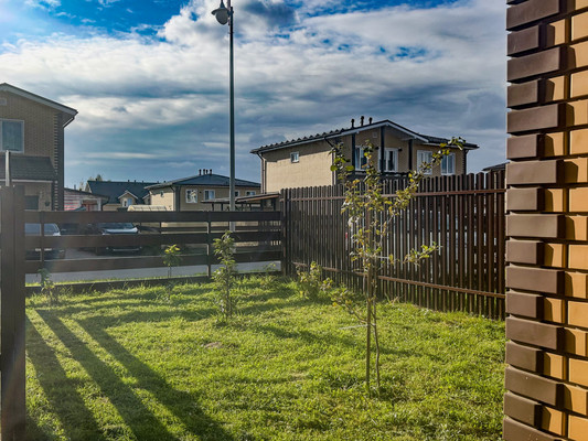 Сдам таунхаус, 2-ой Солнечный проезд, 7, Вартемяги д, 0 км от города