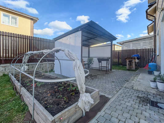 Сдам таунхаус, 2-ой Солнечный проезд, 7, Вартемяги д, 0 км от города