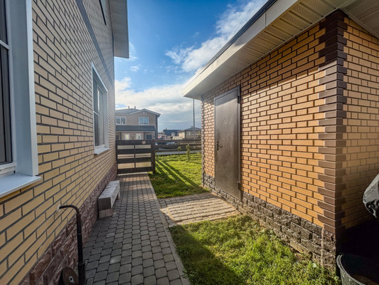 Сдам таунхаус, 2-ой Солнечный проезд, 7, Вартемяги д, 0 км от города