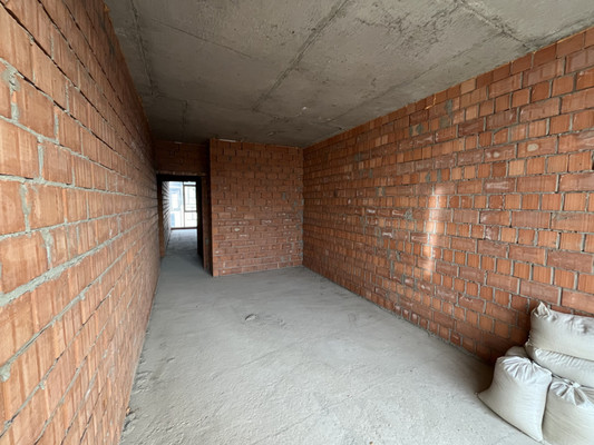 Продам трехкомнатную (3-комн.) квартиру, Тлостанова ул, 32, Нальчик г