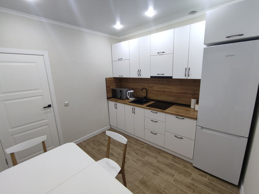 Продам однокомнатную (1-комн.) квартиру, Береговая ул, 3к15, Новая Адыгея аул