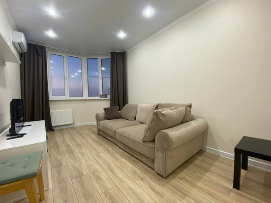 Продам однокомнатную (1-комн.) квартиру, Береговая ул, 3к15, Новая Адыгея аул