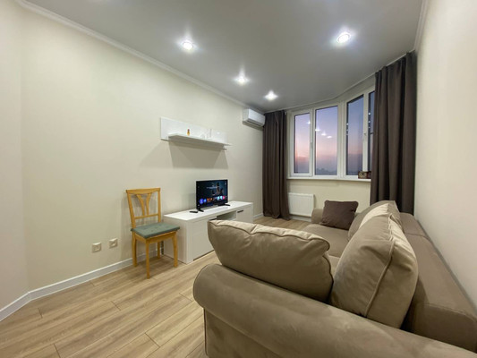 Продам однокомнатную (1-комн.) квартиру, Береговая ул, 3к15, Новая Адыгея аул