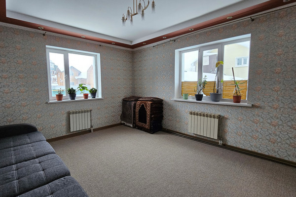 Продам таунхаус, Центральная ул, 49, Ханты-Мансийск г, 0 км от города