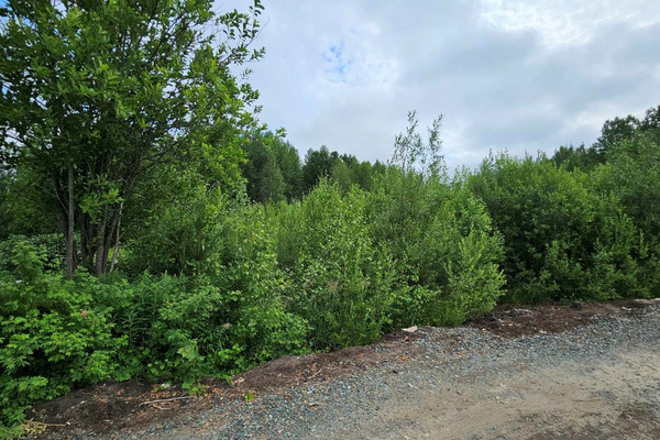 Продам участок 10 соток, Фермерское хоз., СОТ Геофизик - 2 (18км автодороги Х-М-Т снт, Ханты-Мансийск г, 0 км от города