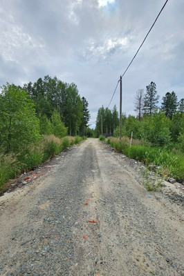 Продам участок 10 соток, Фермерское хоз., СОТ Геофизик - 2 (18км автодороги Х-М-Т снт, Ханты-Мансийск г, 0 км от города