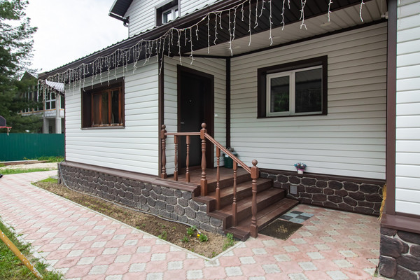 Продам коттедж, Кооперативная ул, 6а, Ханты-Мансийск г, 0 км от города