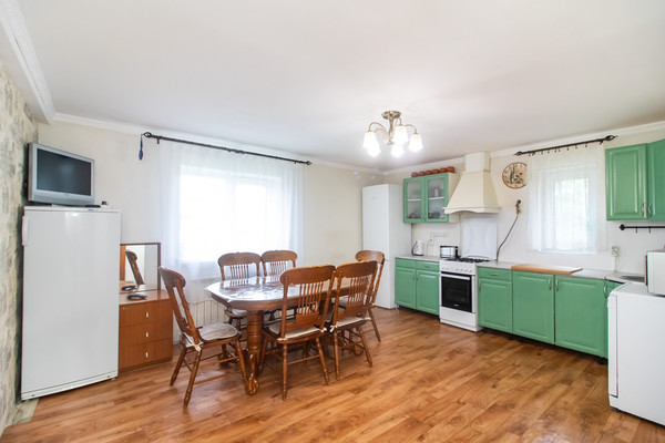 Продам коттедж, Кооперативная ул, 6а, Ханты-Мансийск г, 0 км от города