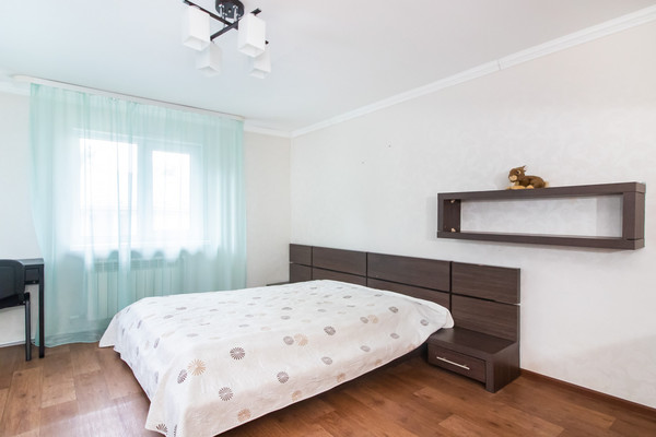 Продам коттедж, Кооперативная ул, 6а, Ханты-Мансийск г, 0 км от города