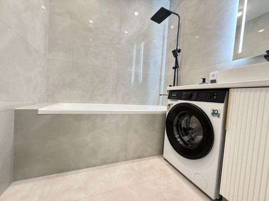 Продам трехкомнатную (3-комн.) квартиру, Нансена ул, 109/2, Ростов-на-Дону г