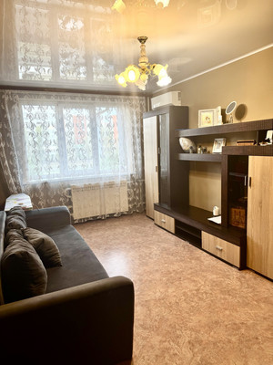 Продам двухкомнатную (2-комн.) квартиру, Московский пр-кт, 120, Воронеж г