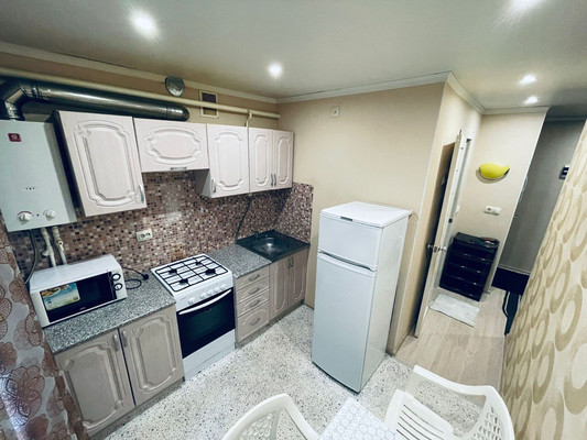 Продам однокомнатную (1-комн.) квартиру, Мира ул, 16, Верея г