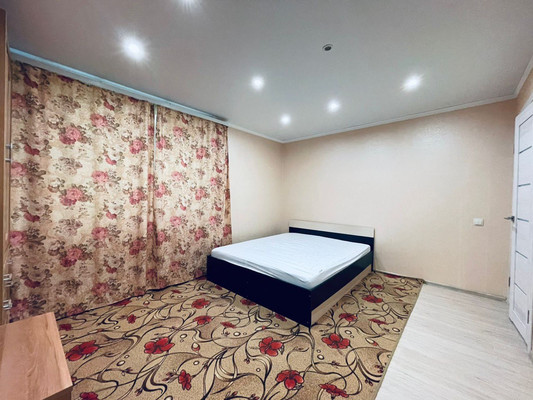 Продам однокомнатную (1-комн.) квартиру, Мира ул, 16, Верея г