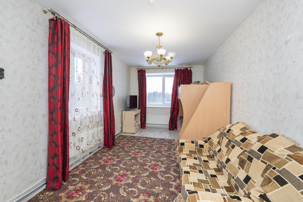 Продам двухкомнатную (2-комн.) квартиру, Радужная ул, 38, Култаево с