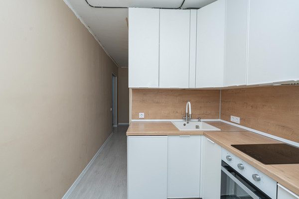 Продам двухкомнатную (2-комн.) квартиру, Крисанова ул, 67, Пермь г