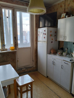 Продам однокомнатную (1-комн.) квартиру, Чечулина ул, 14, Москва г