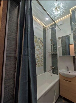 Продам однокомнатную (1-комн.) квартиру, Василия Ощепкова ул, 3, Сосенское п