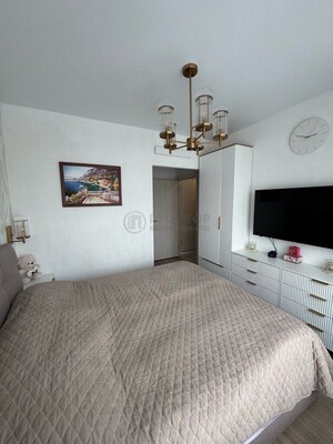 Продам двухкомнатную (2-комн.) квартиру, Люблинская ул, 74к3, Москва г