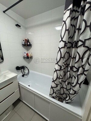 Продам двухкомнатную (2-комн.) квартиру, Люблинская ул, 74к3, Москва г