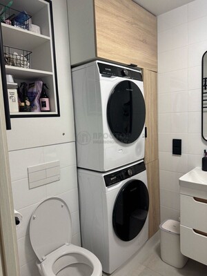 Продам двухкомнатную (2-комн.) квартиру, Люблинская ул, 74к3, Москва г