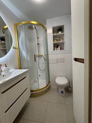 Продам двухкомнатную (2-комн.) квартиру, Люблинская ул, 74к3, Москва г