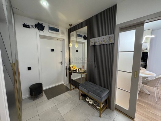 Продам двухкомнатную (2-комн.) квартиру, Люблинская ул, 74к3, Москва г