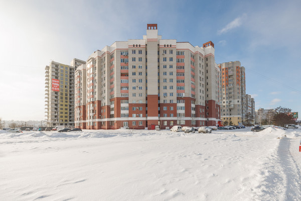 Продам однокомнатную (1-комн.) квартиру, Московский проезд, 42к2, Брянск г