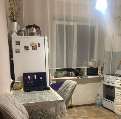 Продам однокомнатную (1-комн.) квартиру, Никанорова ул, 5, Симферополь г