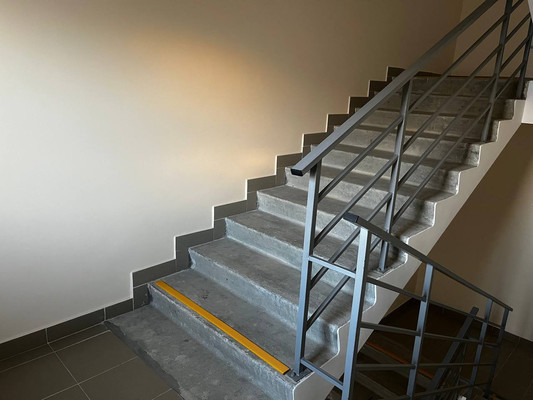 Продам двухкомнатную (2-комн.) квартиру, Парковая ул, 3, Молодежное пгт