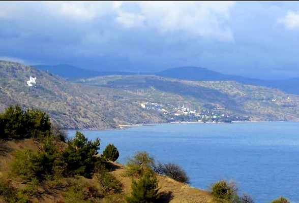 Продам участок 10 соток, ИЖС, Дельфин мкр, Семидворье п, 0 км от города