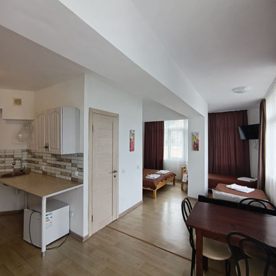 Продам однокомнатную (1-комн.) квартиру, Гагариной ул, 25/353, Утес п