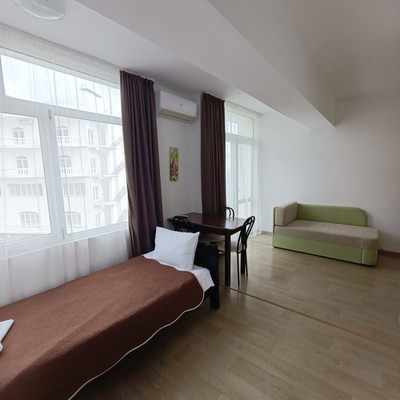 Продам однокомнатную (1-комн.) квартиру, Гагариной ул, 25/353, Утес п