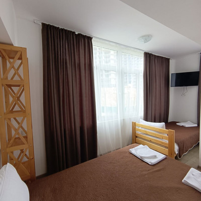 Продам однокомнатную (1-комн.) квартиру, Гагариной ул, 25/353, Утес п