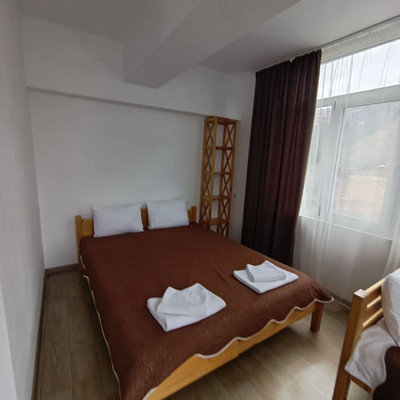 Продам однокомнатную (1-комн.) квартиру, Гагариной ул, 25/353, Утес п