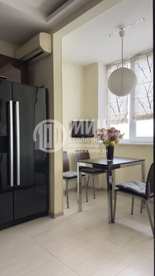 Продам однокомнатную (1-комн.) квартиру, 6-я Кожуховская ул, 15к2, Москва г