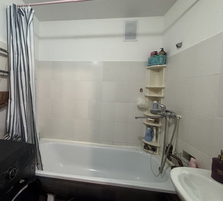 Продам однокомнатную (1-комн.) квартиру, Белоусова б-р, 39, Ишим г