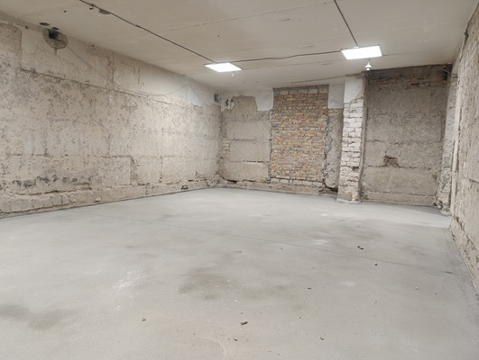 Сдам коммерческое помещение 410 м2, Черняховского ул, 10а, Калининград г