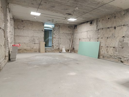 Сдам коммерческое помещение 410 м2, Черняховского ул, 10а, Калининград г