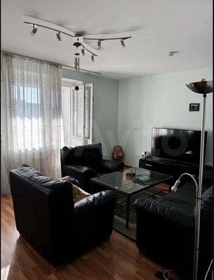 Сдам двухкомнатную (2-комн.) квартиру, Псковский пер, 1, Великий Новгород г