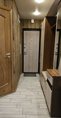 Продам трехкомнатную (3-комн.) квартиру, Тобольская ул, 31, Калининград г