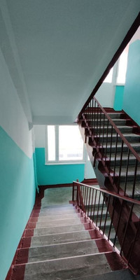 Продам трехкомнатную (3-комн.) квартиру, Тобольская ул, 31, Калининград г