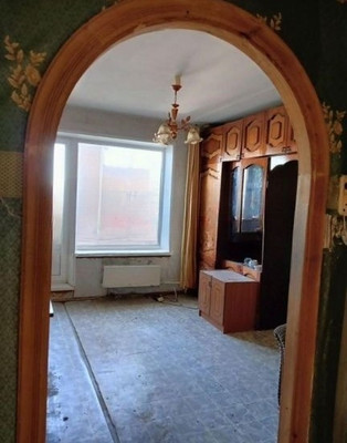 Продам трехкомнатную (3-комн.) квартиру, Строителей пр-кт, 13, Волгодонск г