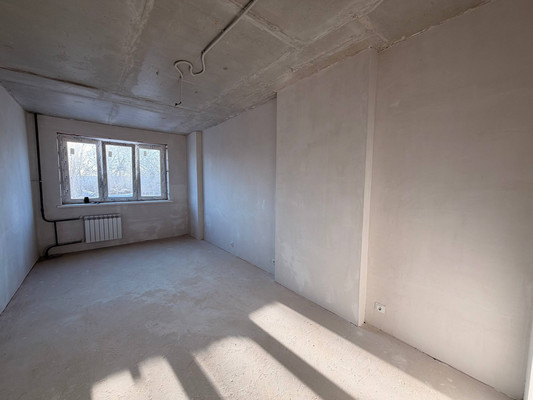 Продам трехкомнатную (3-комн.) квартиру, Горького ул, 10, Малино рп