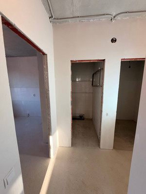 Продам трехкомнатную (3-комн.) квартиру, Горького ул, 10, Малино рп