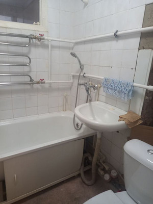 Продам однокомнатную (1-комн.) квартиру, Ленина ул, 37, Волгодонск г