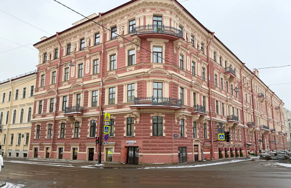 Продам многокомнатную квартиру, Реки Мойки наб, 82, Санкт-Петербург г